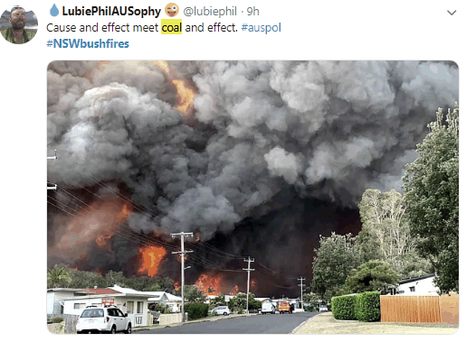 Fire Australia, smoke cloud.